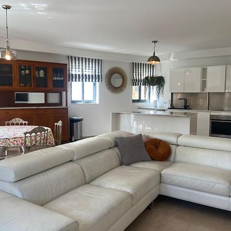 Cozy 2 Bedroom Apartment Near Seafront Gzira Esterno foto