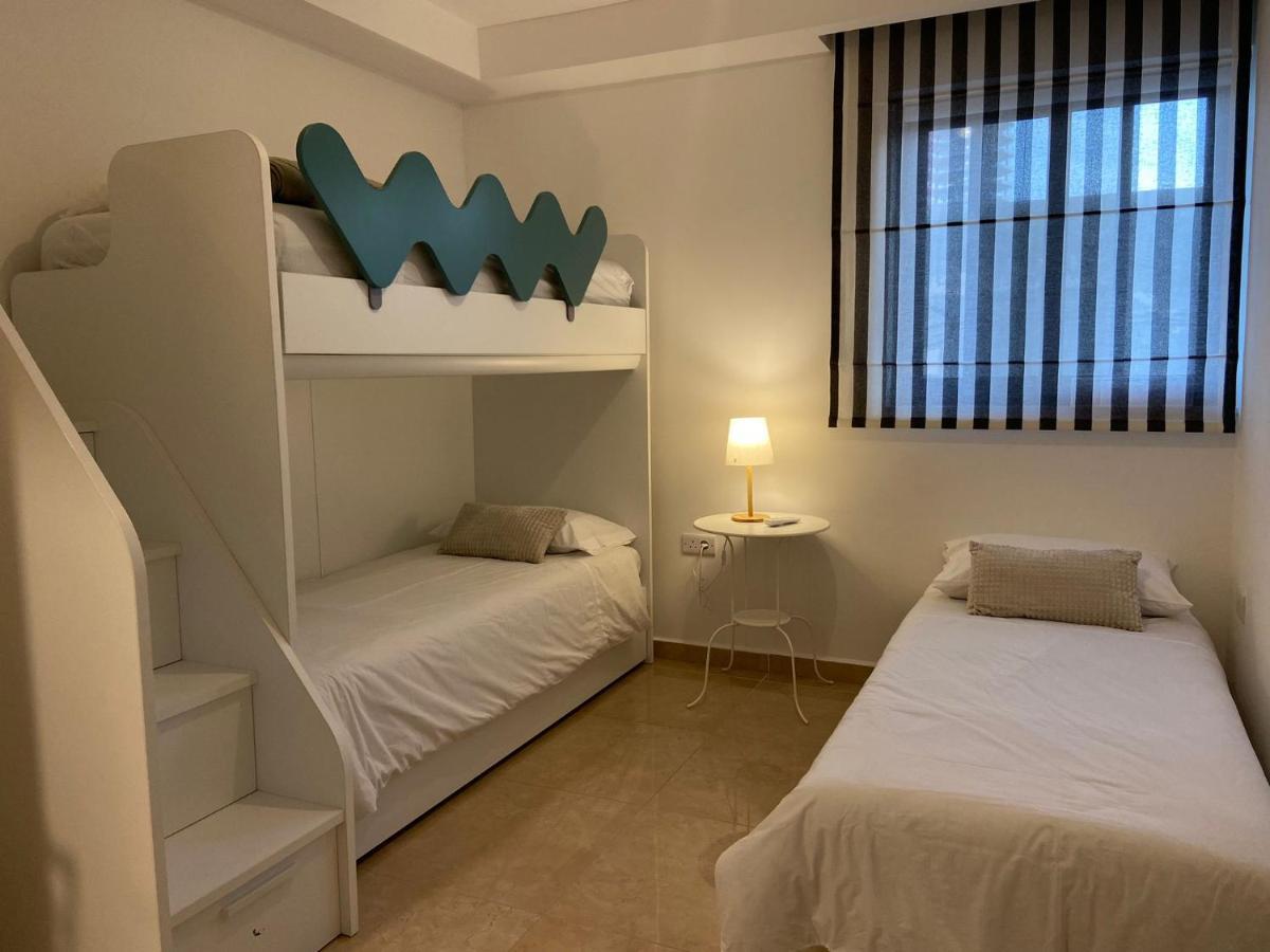 Cozy 2 Bedroom Apartment Near Seafront Gzira Esterno foto
