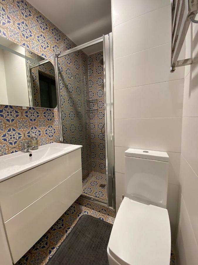 Cozy 2 Bedroom Apartment Near Seafront Gzira Esterno foto